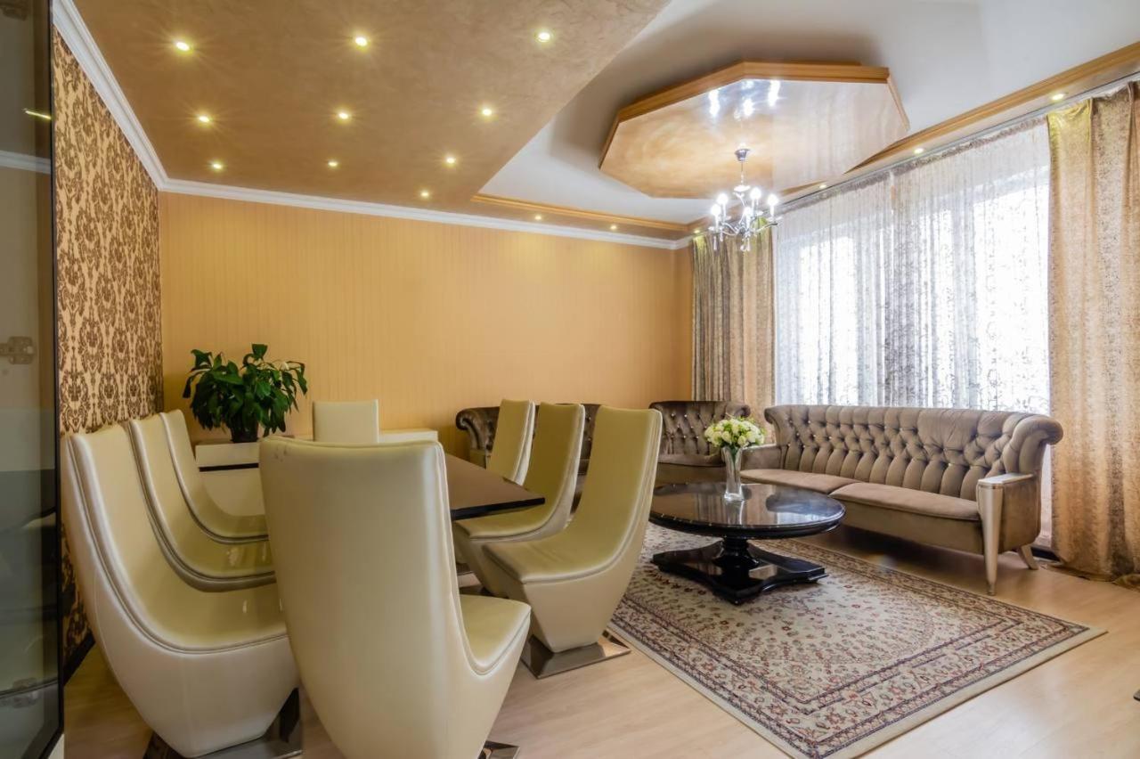 Nurly Tau 4 * Almaty