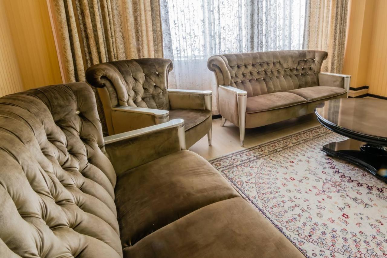 Apartment Nurly Tau 4